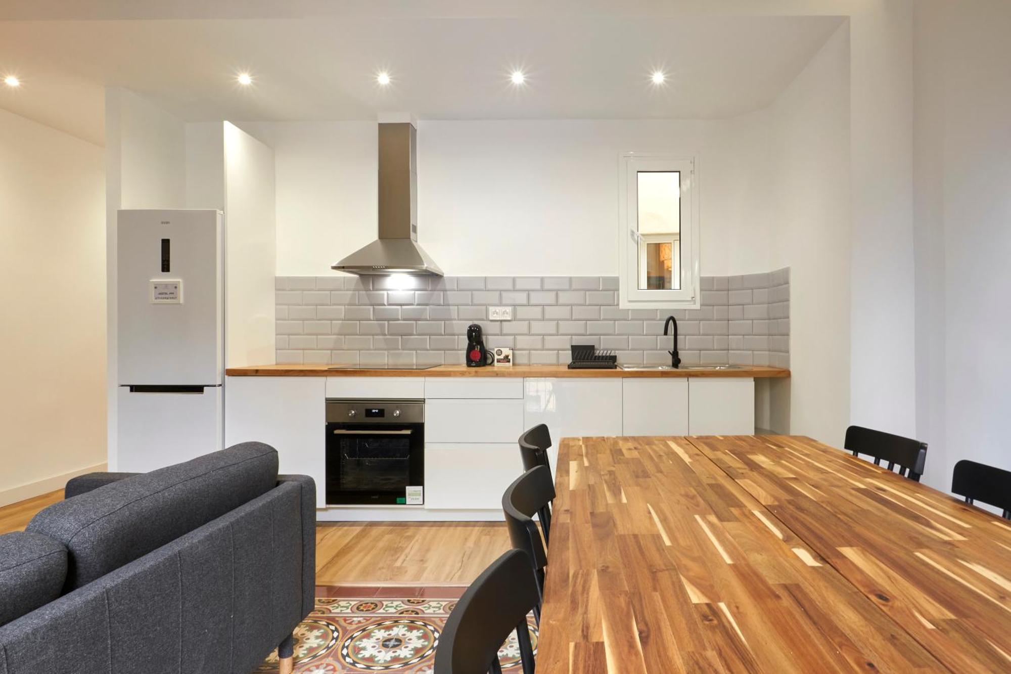 ברצלונה Comfortable Apartment Next To Apolo Theater מראה חיצוני תמונה