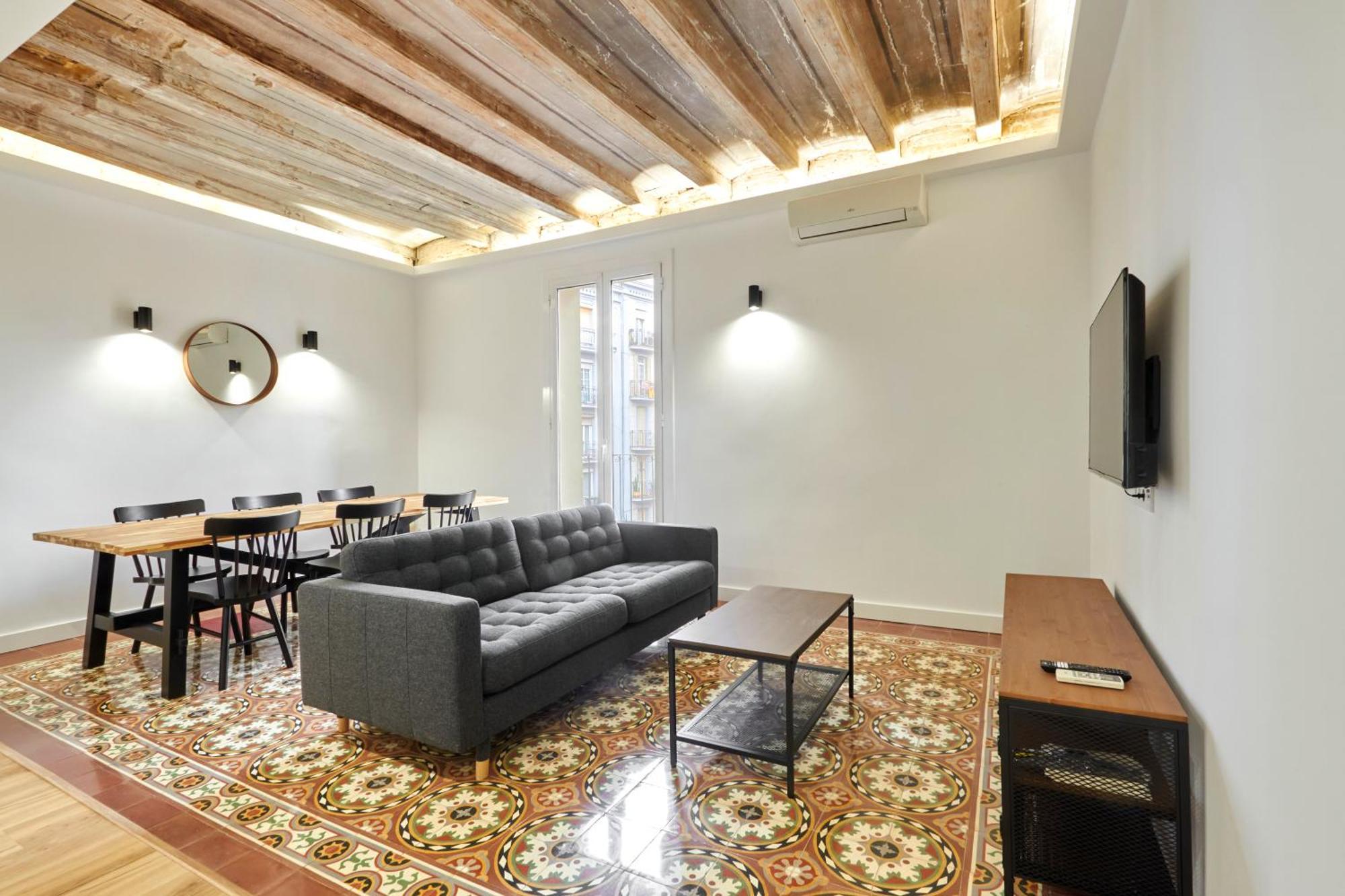 ברצלונה Comfortable Apartment Next To Apolo Theater מראה חיצוני תמונה