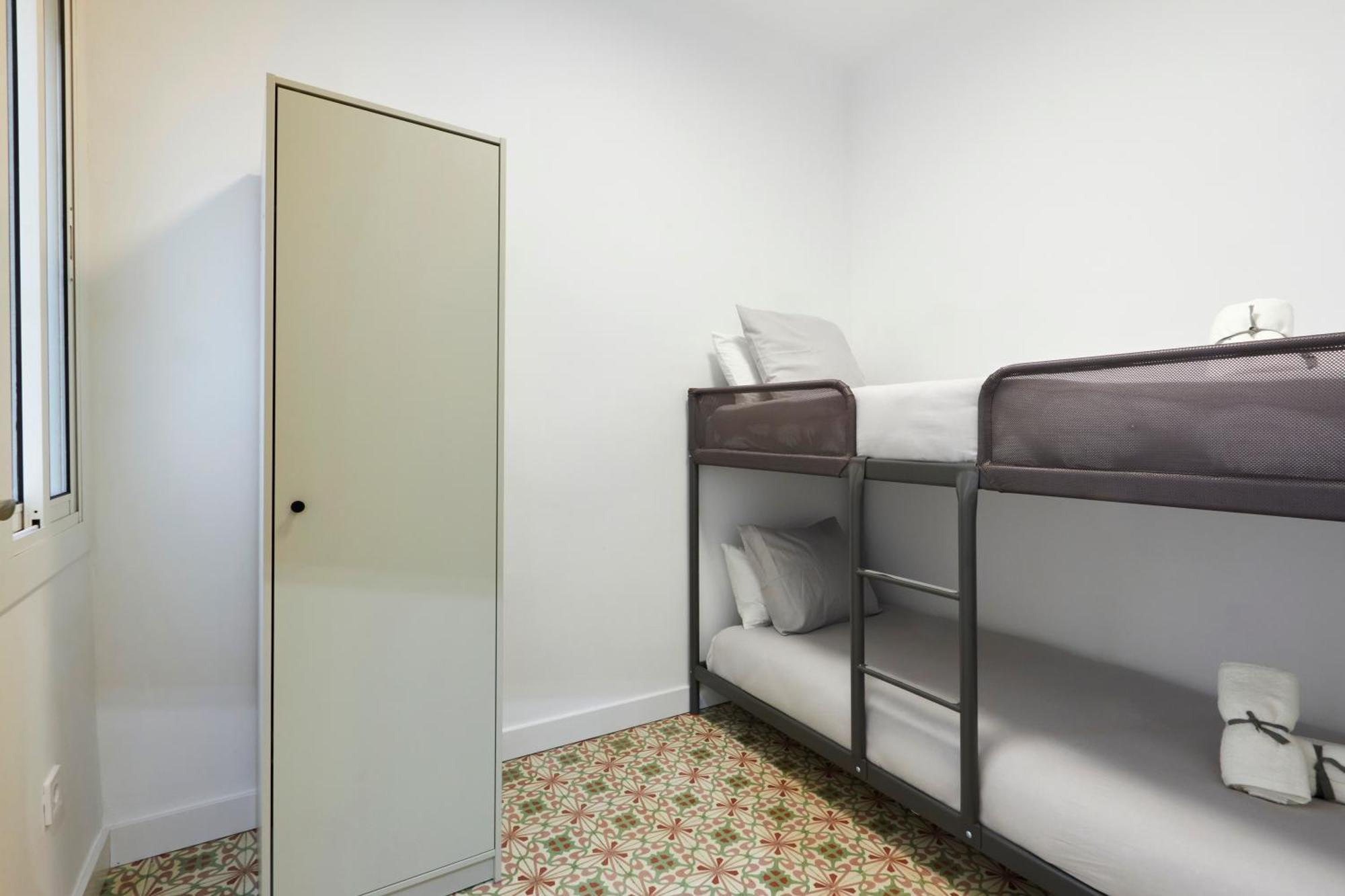 ברצלונה Comfortable Apartment Next To Apolo Theater מראה חיצוני תמונה